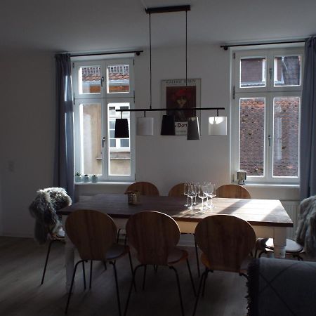 Ferienwohnung Mittendrin Нойштадт-ан-дер-Вайнштрасе Екстер'єр фото
