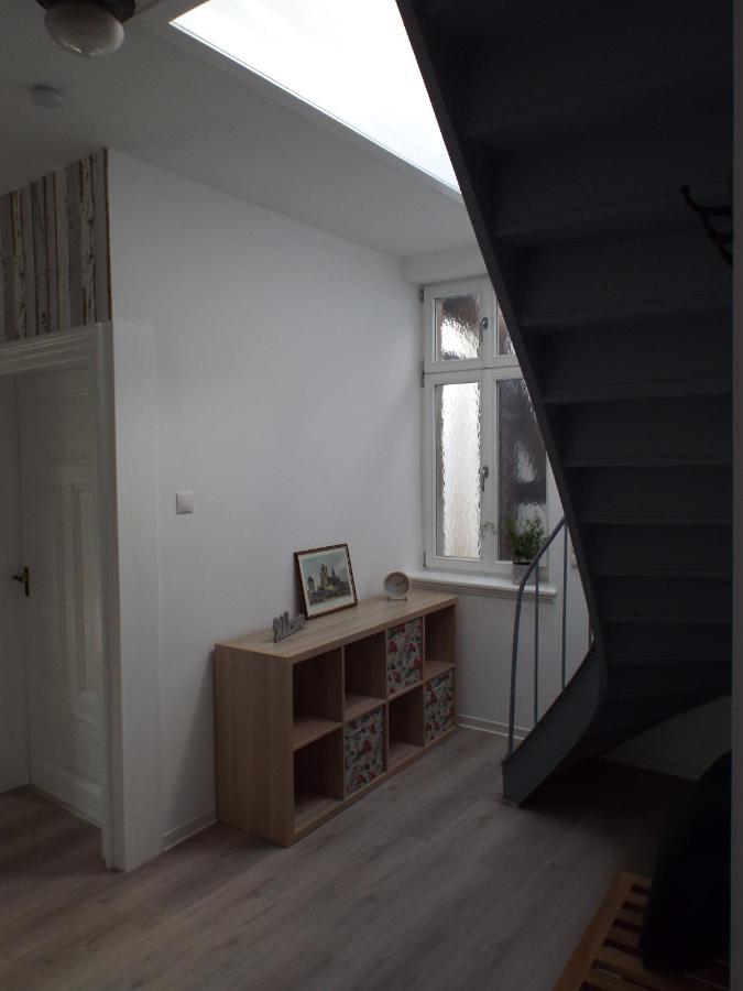 Ferienwohnung Mittendrin Нойштадт-ан-дер-Вайнштрасе Екстер'єр фото